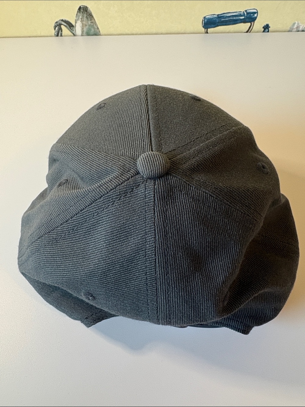 Kompan The Classics Gray Snapback with a Stick Man Embroidered Logo - Picture 4 of 8